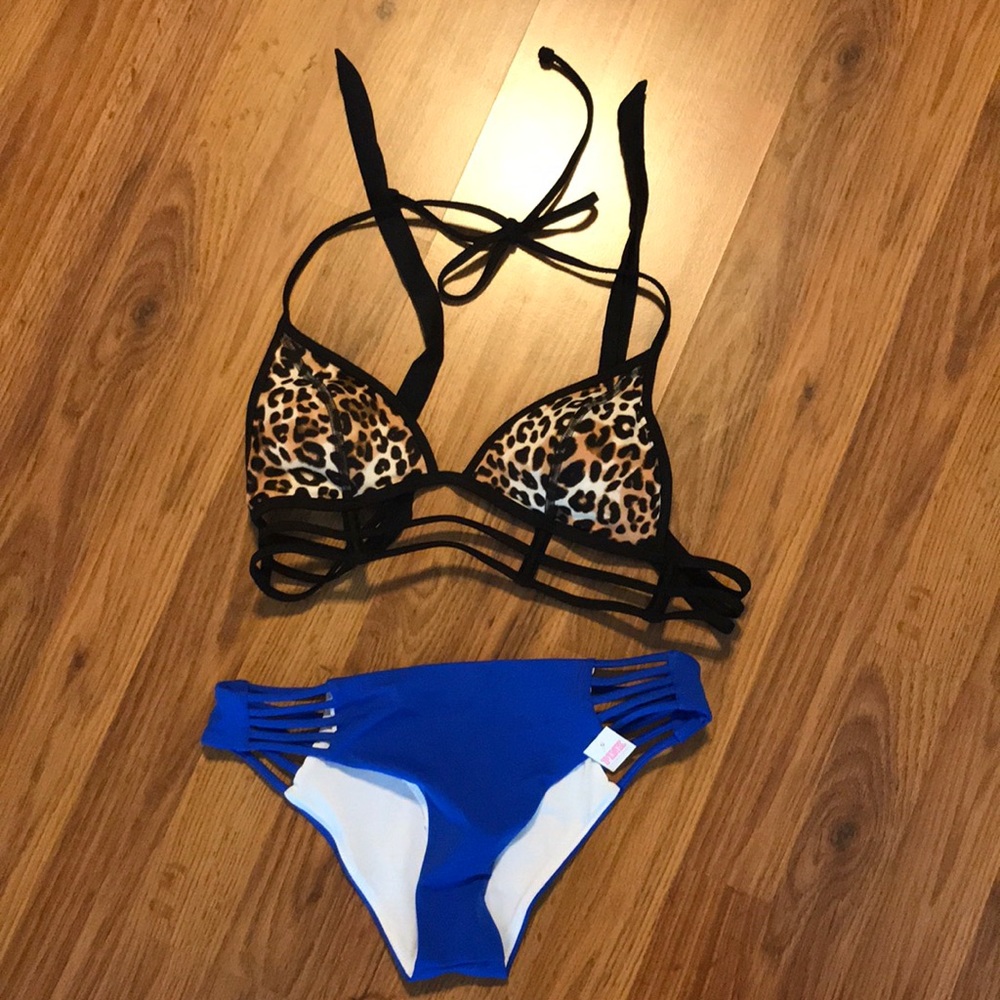 NWT Victoria’s Secret mix and match bikini set
